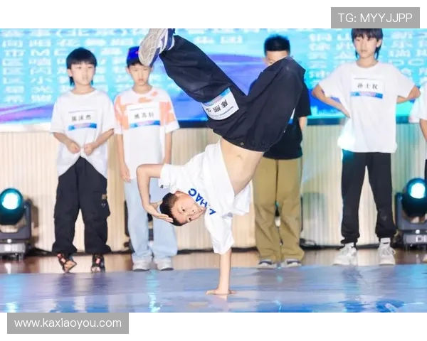 杭州街舞队在全国耐力排行榜中荣获第六名展现出色实力与团队精神